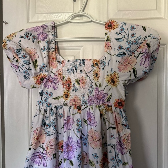 Crown & Ivy Women’s Floral Dress Size Medium - Picture 9 of 11